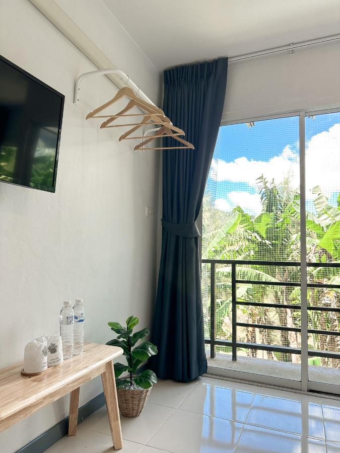 Baobab Hotel Patong Luaran gambar